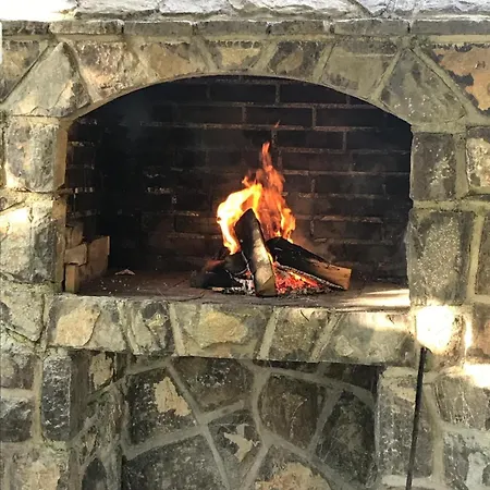 Casa Natura - Charming With Hot Tub Tuk Vojni