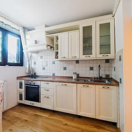 Casa Natura - Charming With Hot Tub Tuk Vojni