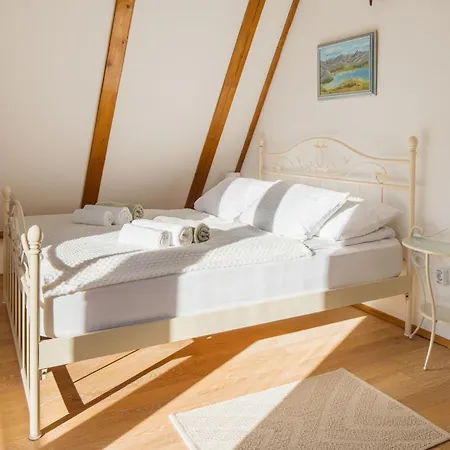 Dağ evi Casa Natura - Charming With Hot Tub Tuk Vojni