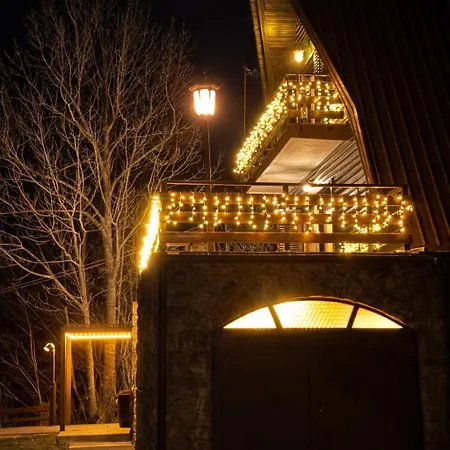 Casa Natura - Charming With Hot Tub * Tuk Vojni