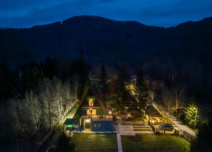 Casa Natura - Charming With Hot Tub Horská chata Tuk Vojni